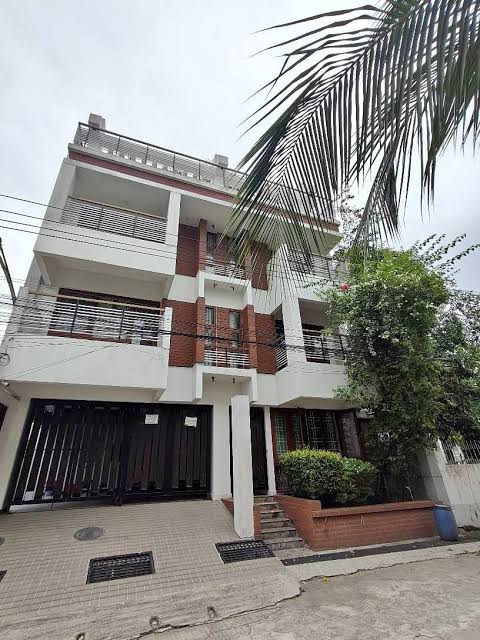 গুলশান-২ এ ভাড়ার জন্য অভিজাত ফ্ল্যাট